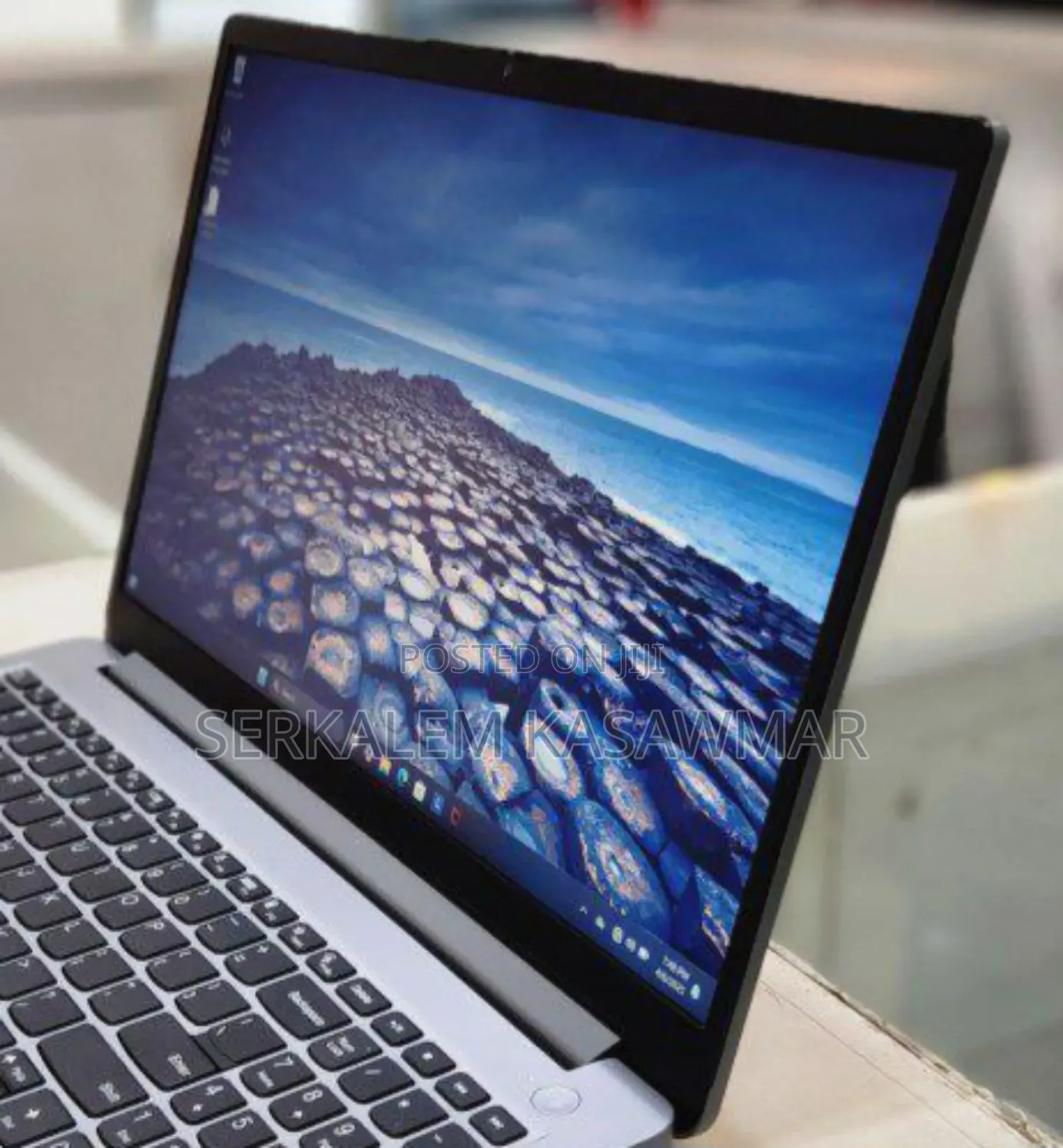 New Laptop Lenovo IdeaPad 1 8GB Intel Core I5 SSD 512GB