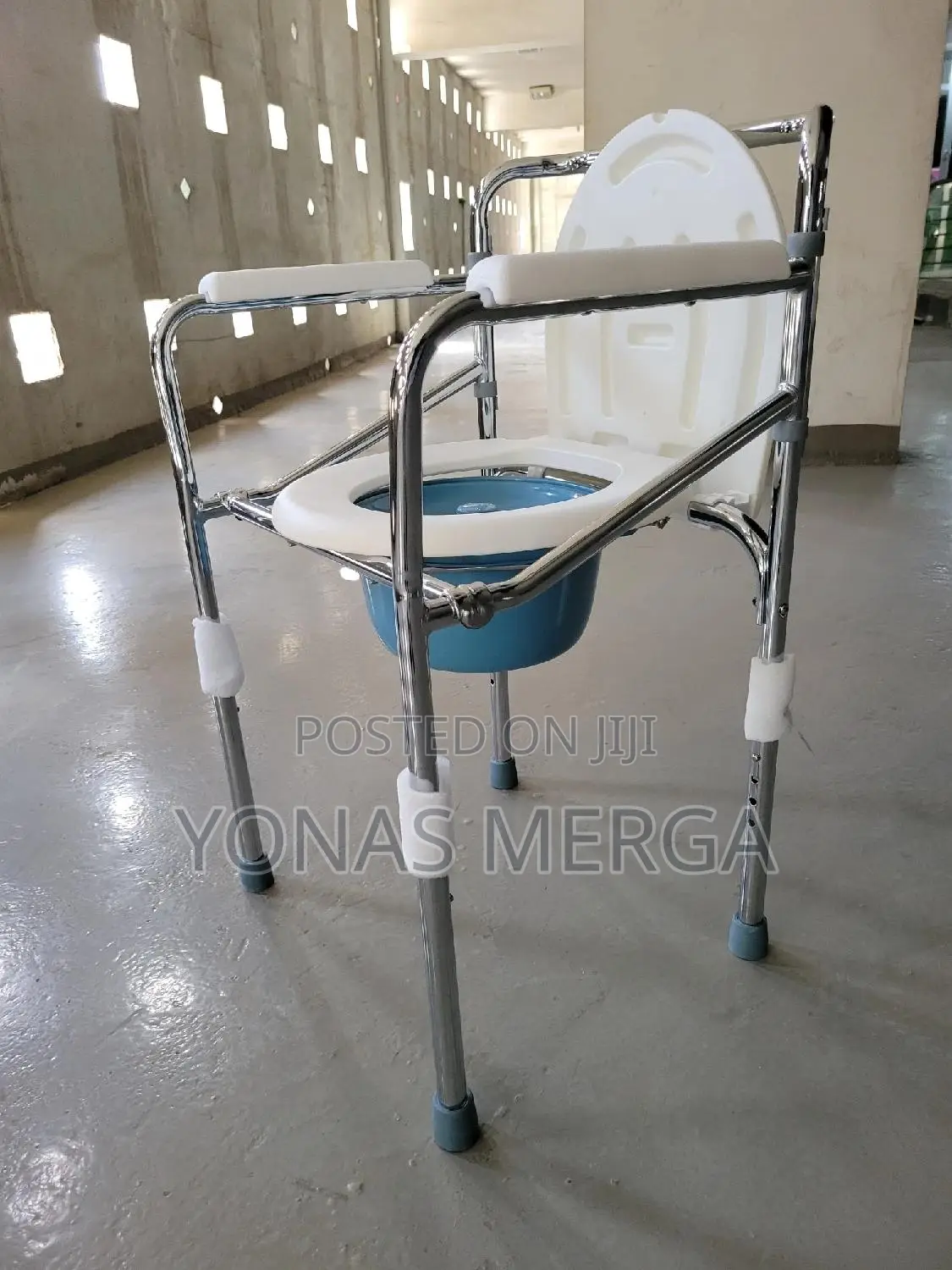 Pot Chair昀ؤtoilet Safer. The Adjustable Legs Make It Easier