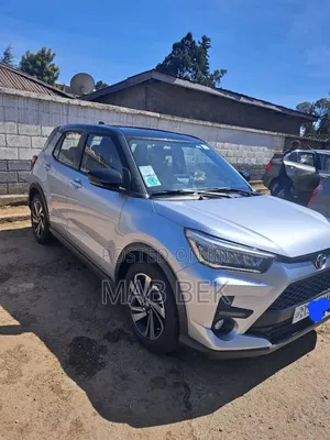 Toyota Raize 1.2 FWD 2023 Silver