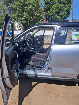 Toyota Raize 1.2 FWD 2023 Silver