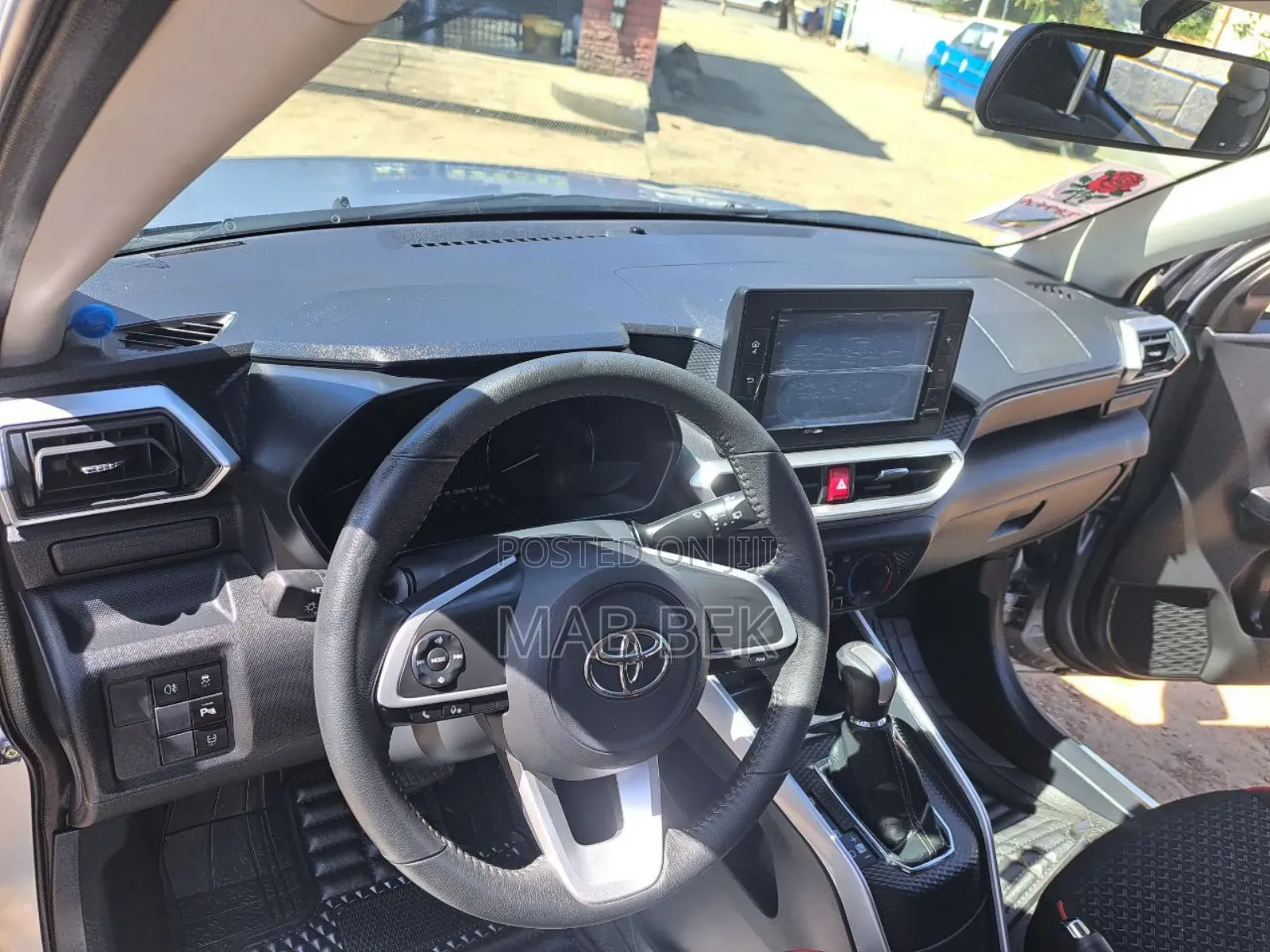 Toyota Raize 1.2 FWD 2023 Silver