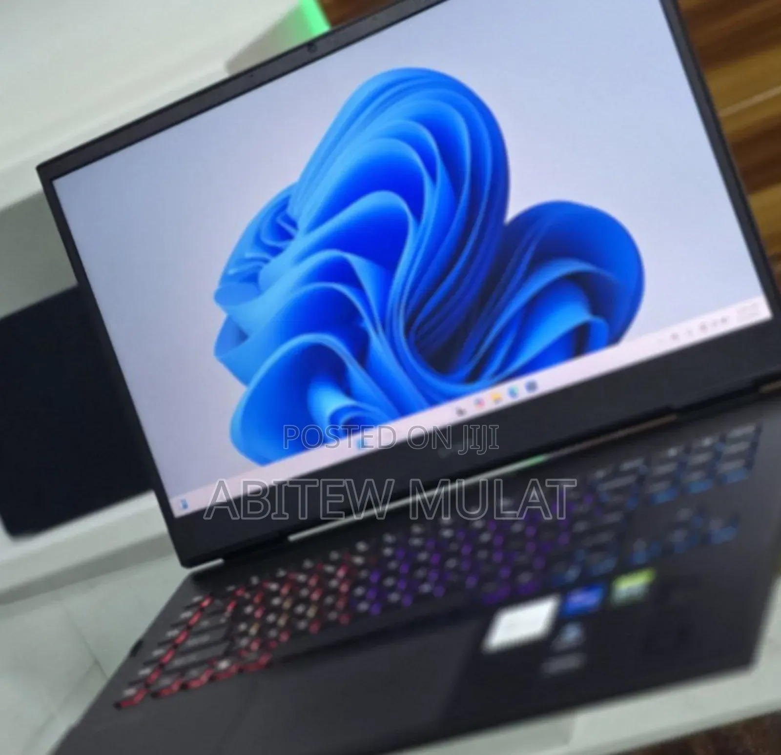 New Laptop HP Omen 17 16GB Intel Core I7 SSD 1T