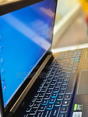 New Laptop Acer Predator Helios 300 16GB Intel Core I7 SSD 512GB