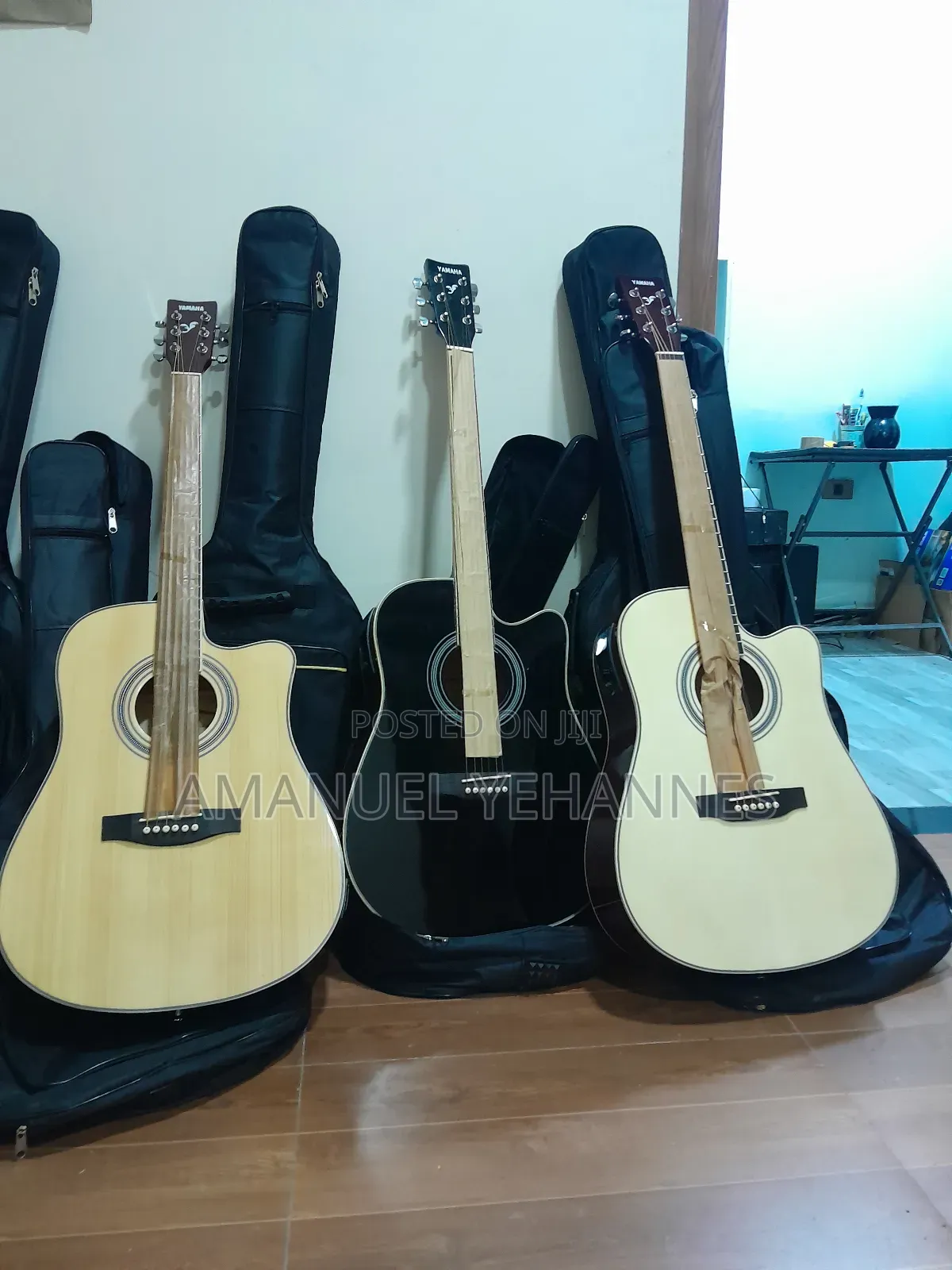 Yamaha F6000 Semi Acoustic Guitar