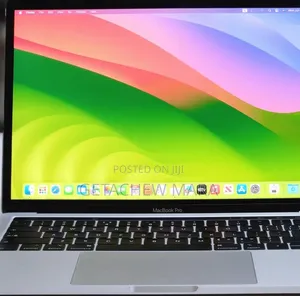 New Laptop Apple MacBook Pro 2019 8GB Intel Core I5 SSD 256GB