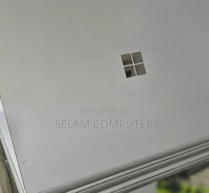 New Laptop Microsoft Surface Book 3 16GB Intel Core I7 SSD 256GB