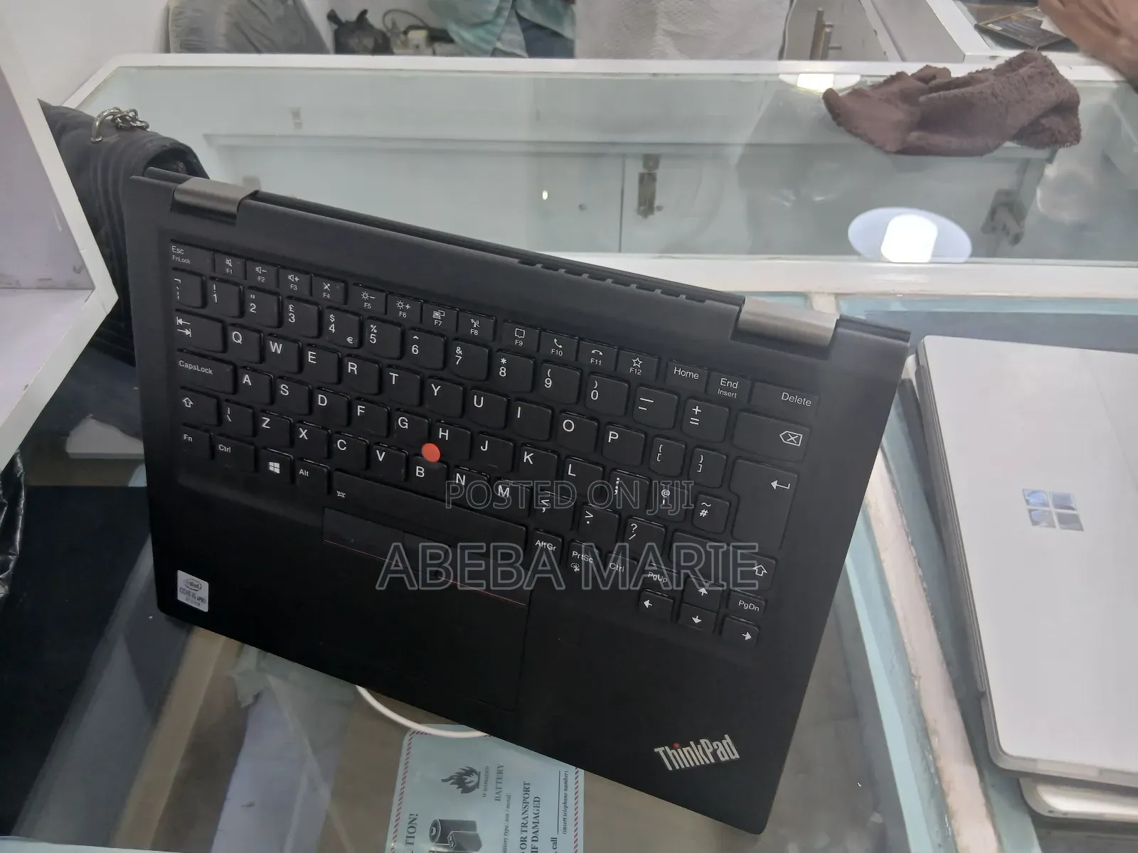 New Laptop Lenovo Thinkpad X13 Yoga 8GB Intel Core I5 SSD 256GB