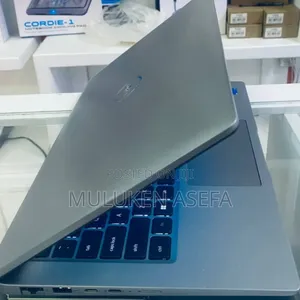 Photo - New Laptop Dell Latitude 5440 16GB Intel Core I5 SSD 512GB