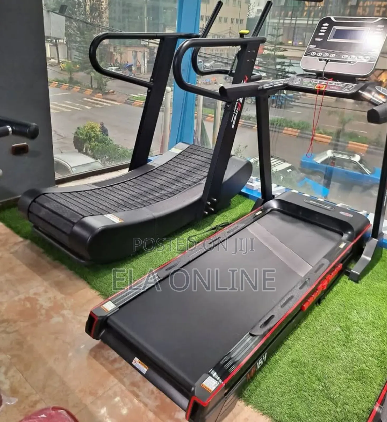 ለአጭር ጊዜ ቅናሽ Reebok J200 Treadmill Others