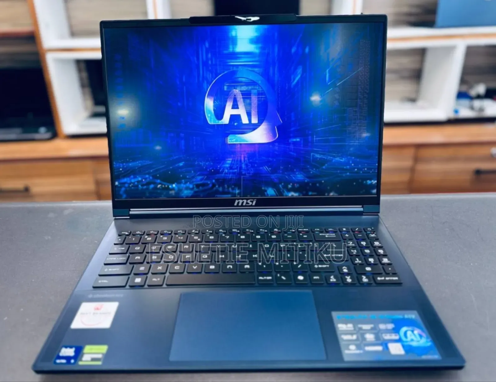 New Laptop MSI Prestige 16 AI Studio 32GB Nvidia SSD 1T