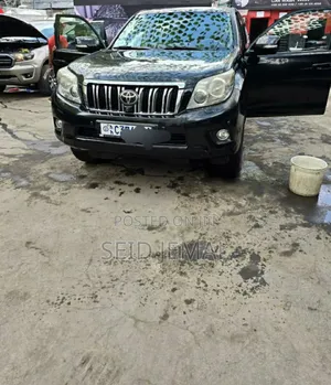 Toyota Land Cruiser Prado 2014 Matt Black