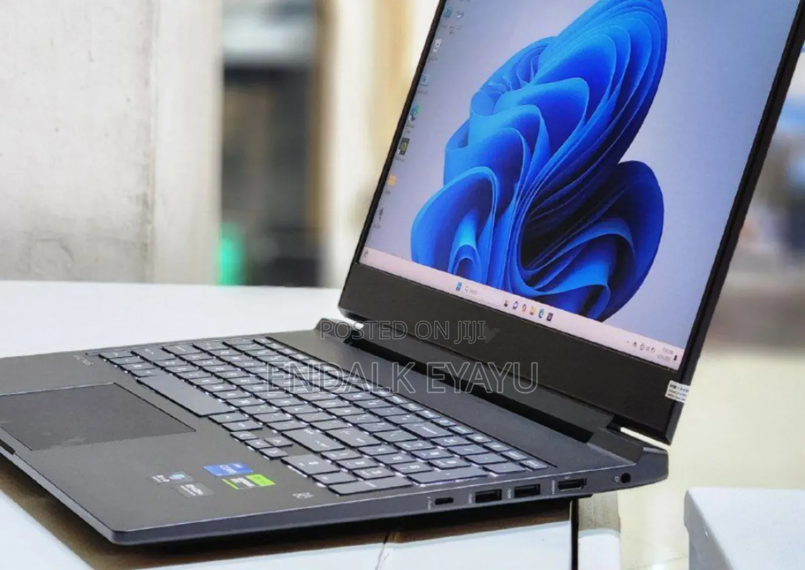 New Laptop HP Victus 16 16GB Intel Core I7 SSD 1T