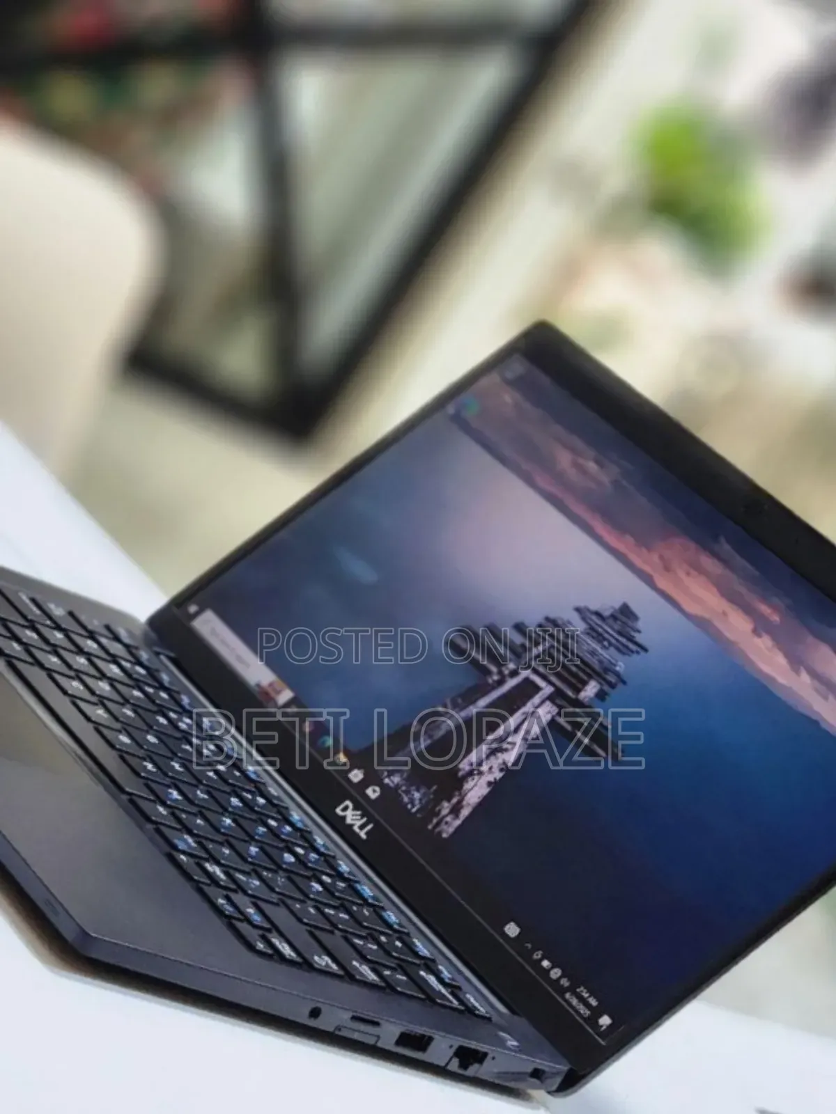 New Laptop Dell Latitude 5310 8GB Intel Core I5 SSD 256GB