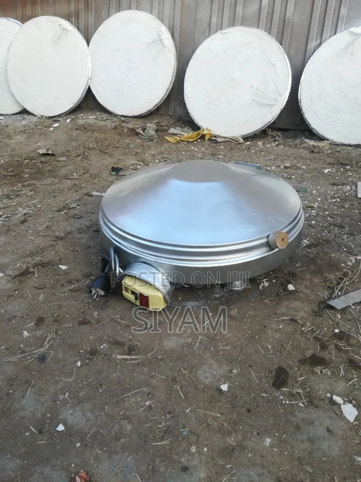 የጣሊያን የእንጀራ ምጣድ / Ye Italiy Enjera Megageriya Mitad