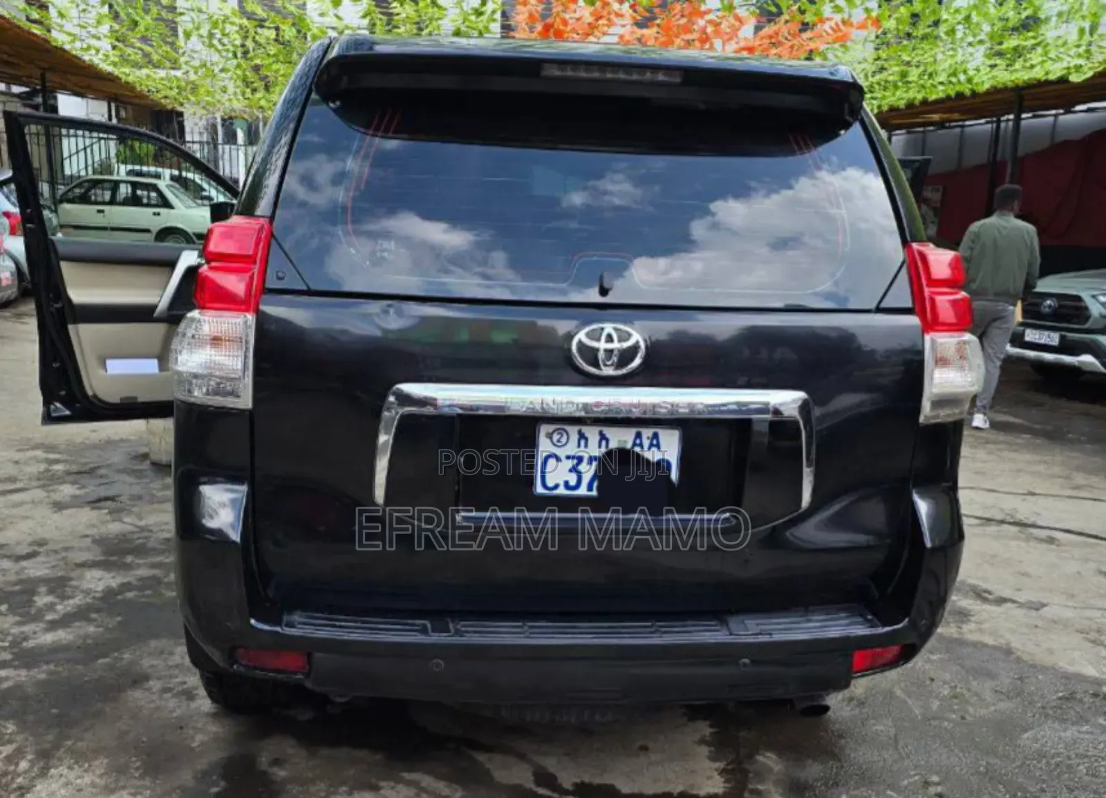 Toyota Land Cruiser 2014 Black