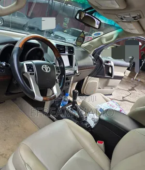 Toyota Land Cruiser 2014 Black