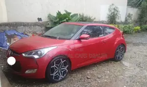 Photo - Hyundai Veloster Automatic 2012 Red