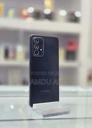 Photo - Samsung Galaxy A52s 5G 128 GB