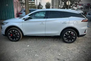 New BYD Tang DM-i 2024 White