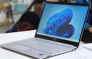 New Laptop HP Stream Notebook 16GB Intel Core I7 SSD 512GB