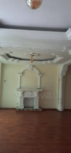 Photo - 7bdrm House in House, Bole for rent