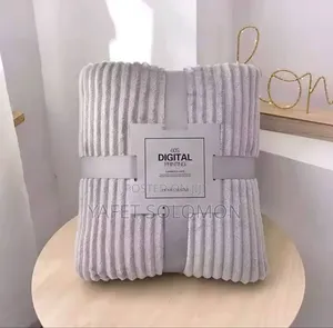 Photo - Blanket and Gabelamena