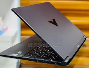 New Laptop HP Victus 15 16GB AMD Ryzen 7 SSD 512GB