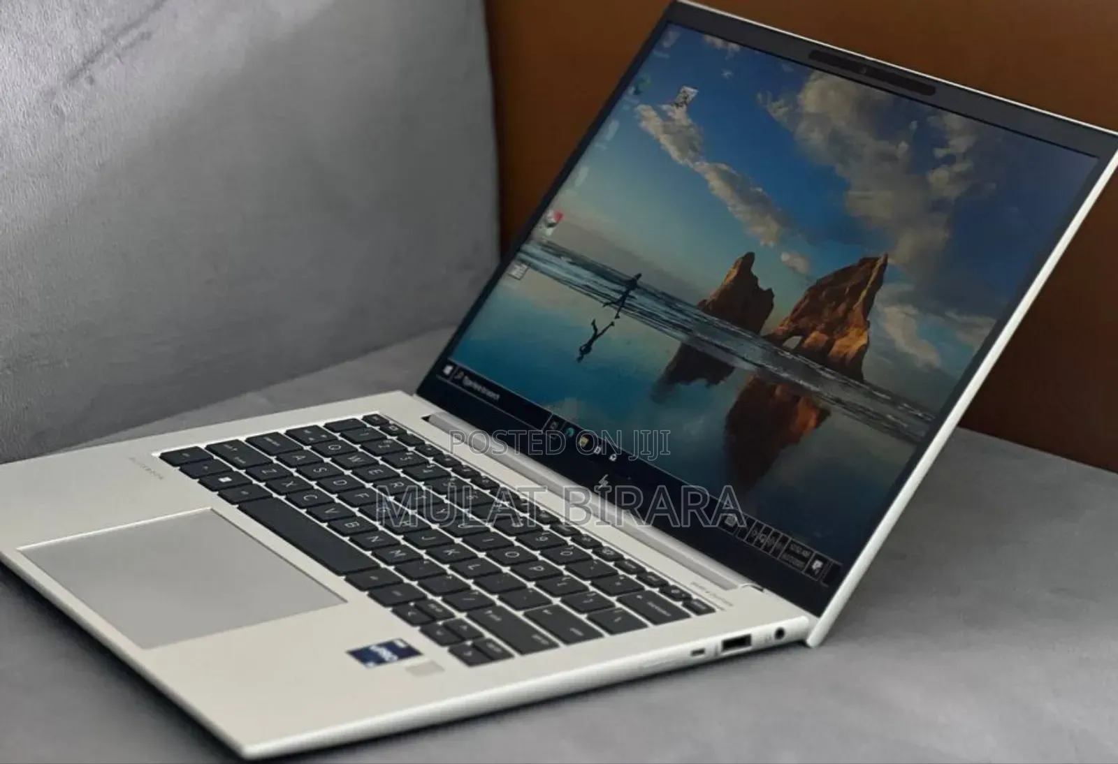 New Laptop HP EliteBook 840 G9 16GB Intel Core I5 SSD 512GB