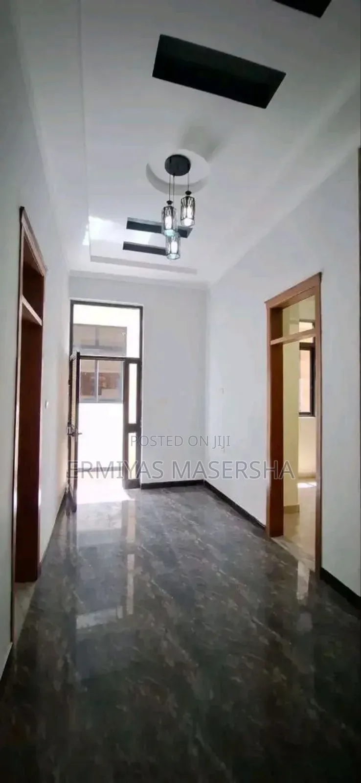 Furnished 5bdrm Villa in Bole for sale