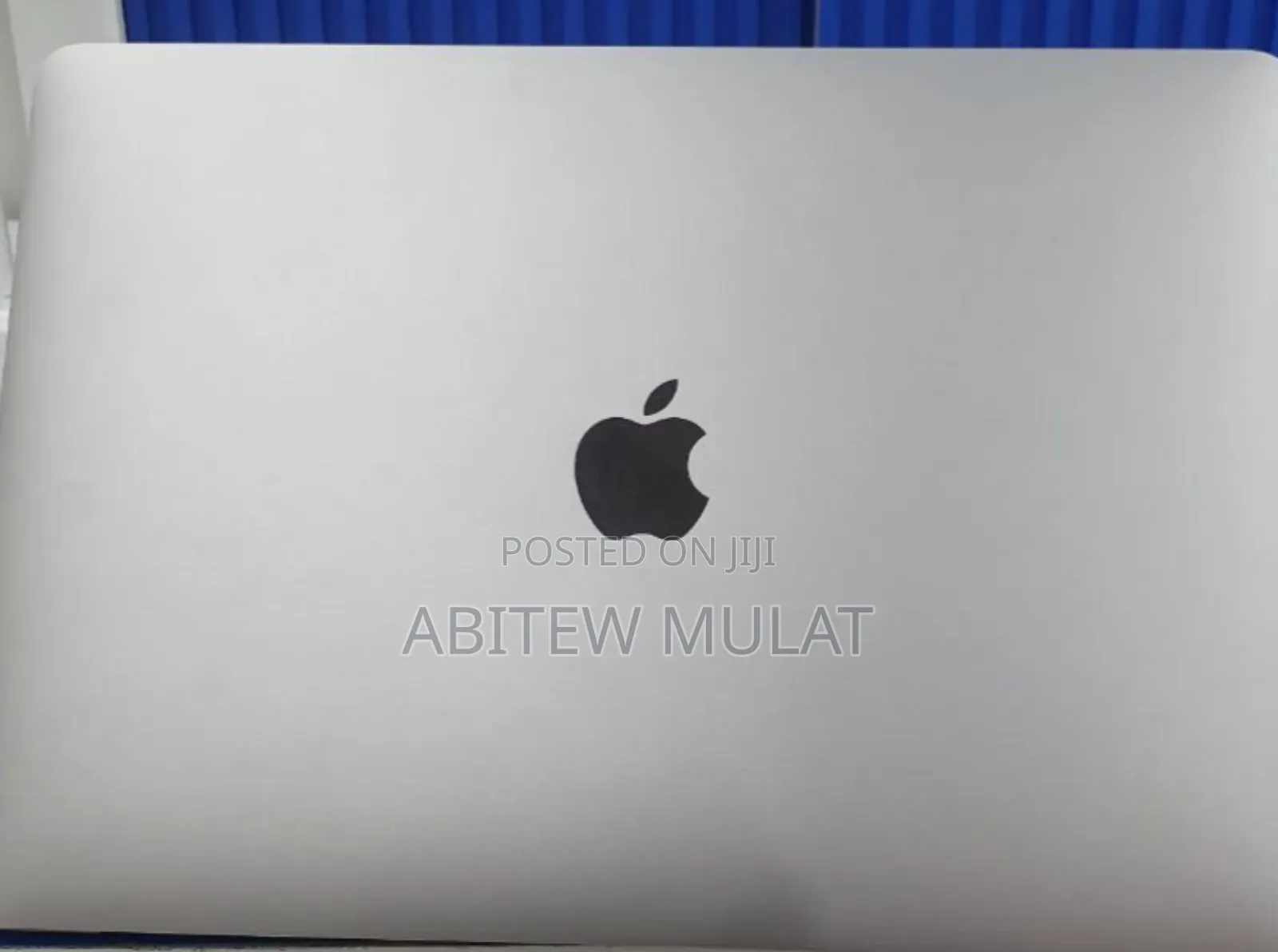 New Laptop Apple MacBook Pro 2019 8GB Intel Core I5 SSD 256GB