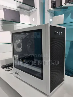 Photo - New Laptop HP 32GB AMD Ryzen 7 HDD 1T