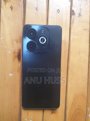 Infinix Smart 8 64 GB Black