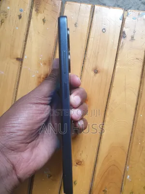 Infinix Smart 8 64 GB Black