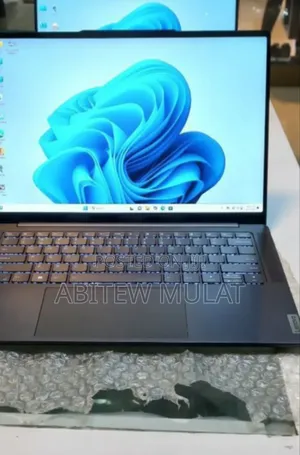 New Laptop Lenovo ThinkPad Yoga 32GB Intel Core I7 SSD 1T