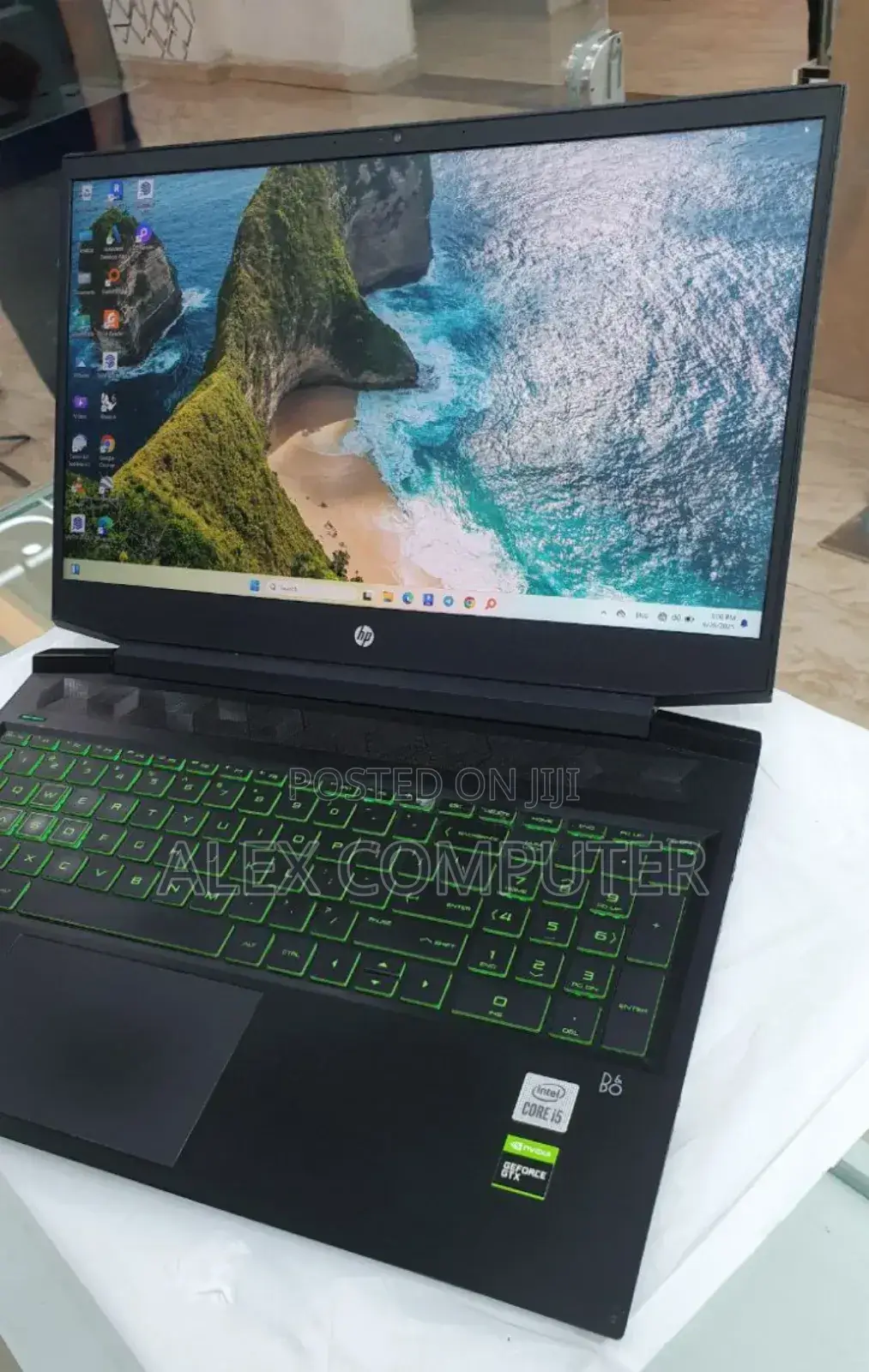 New HP Pavilion Gaming Laptop 15-Dk2xxx 16GB Intel Core I5 SSD 512GB