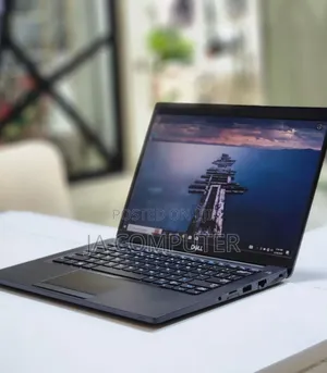 New Laptop Dell Latitude 5310 8GB Intel Core I5 SSD 256GB