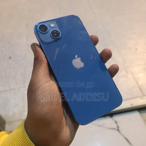 Photo - New Apple iPhone 13 256 GB Blue