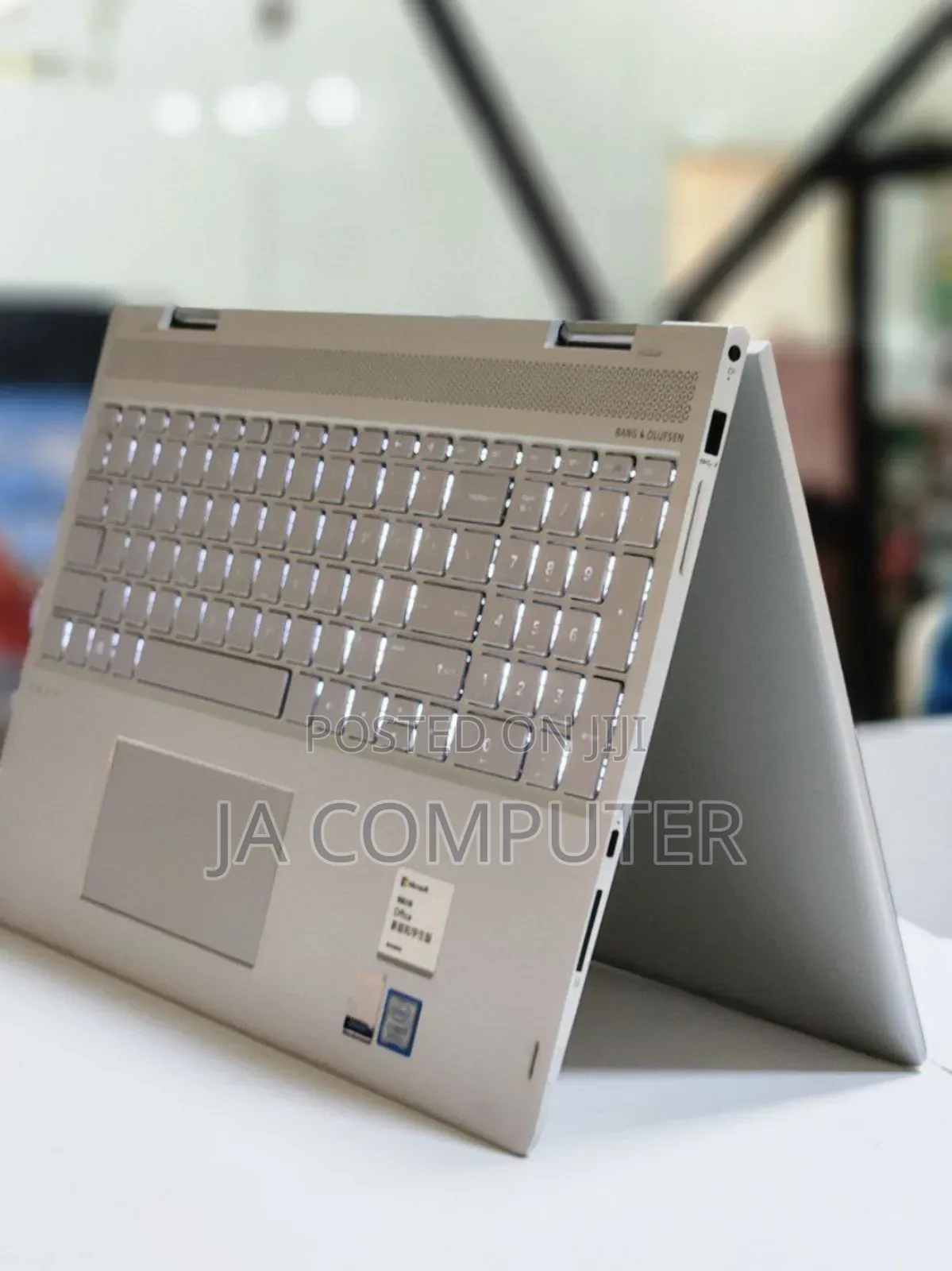 New Laptop HP Envy X360 20GB Intel Core I7 SSD 512GB