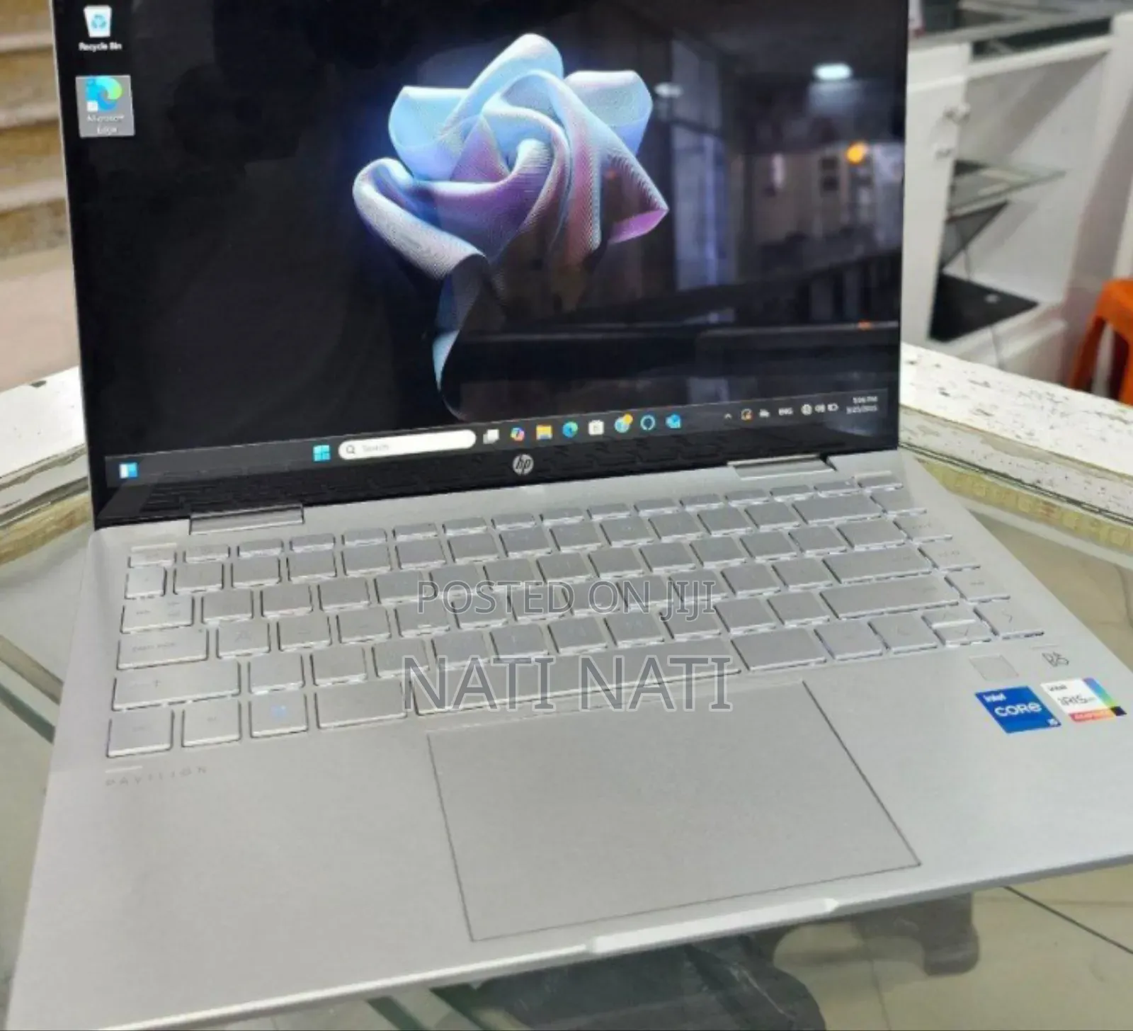 New Laptop HP Pavilion X360 8GB Intel Core I5 SSD 512GB