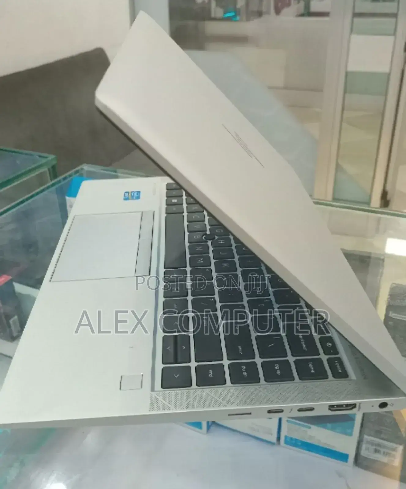 New Laptop HP EliteBook 840 G7 16GB Intel Core I7 SSD 512GB