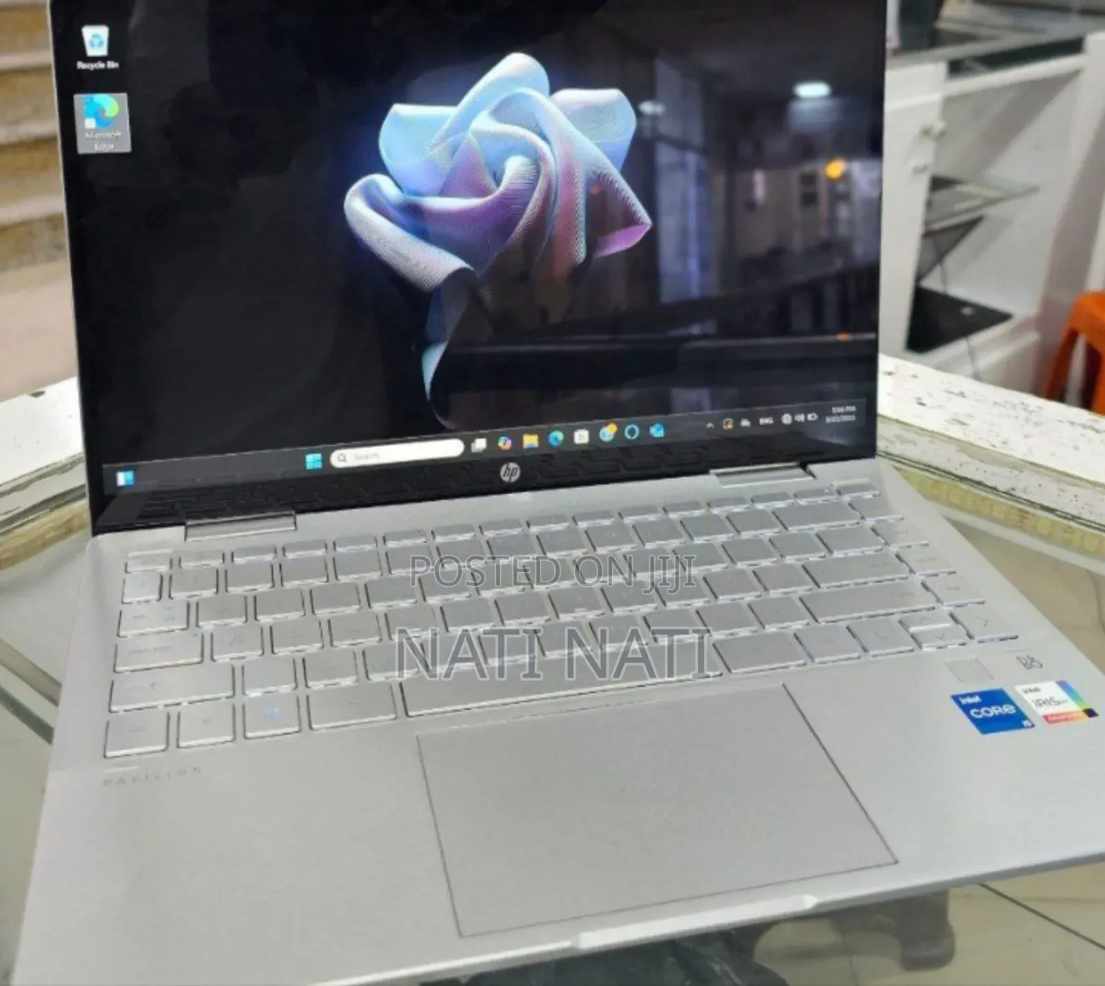 New Laptop HP Pavilion X360 8GB Intel Core I5 SSD 512GB