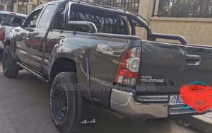 Toyota Tacoma 2008 Silver