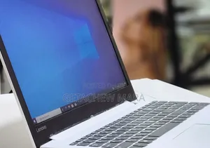 New Laptop Lenovo Ideapad 3 8GB Intel Core I5 SSD 128GB