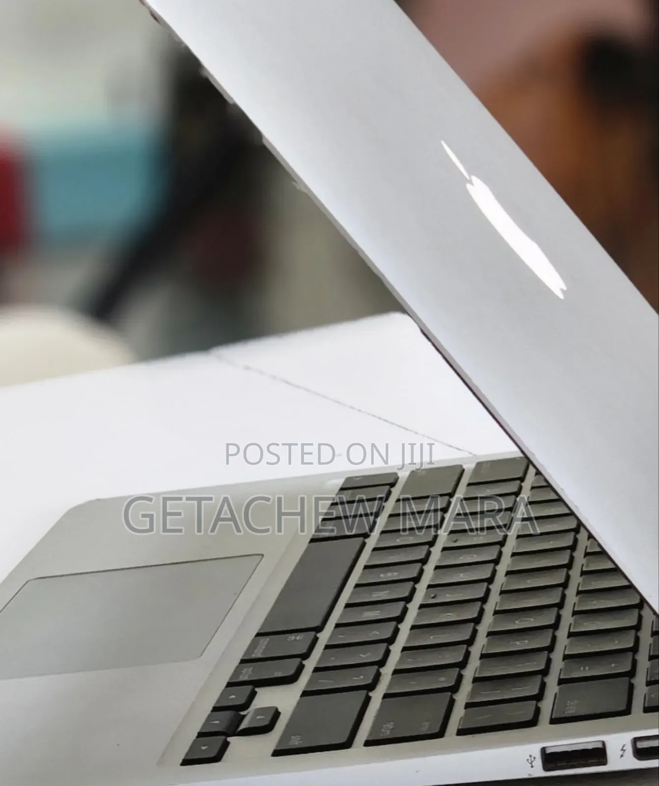 New Laptop Apple MacBook Air 4GB Intel Core I5 SSD 128GB