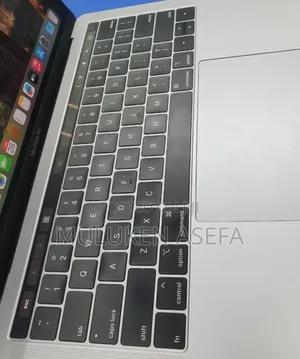 New Laptop Apple MacBook 2013 8GB Intel Core I5 SSD 256GB