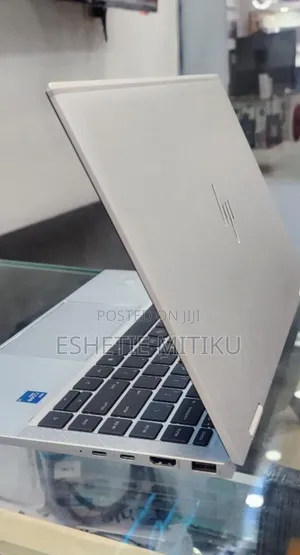 Photo - New Laptop HP EliteBook X360 1040 G7 16GB Intel Core I5 SSD 512GB