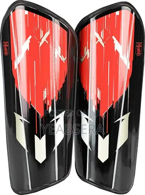 Adidas Messi 10 Pro Shin Guards