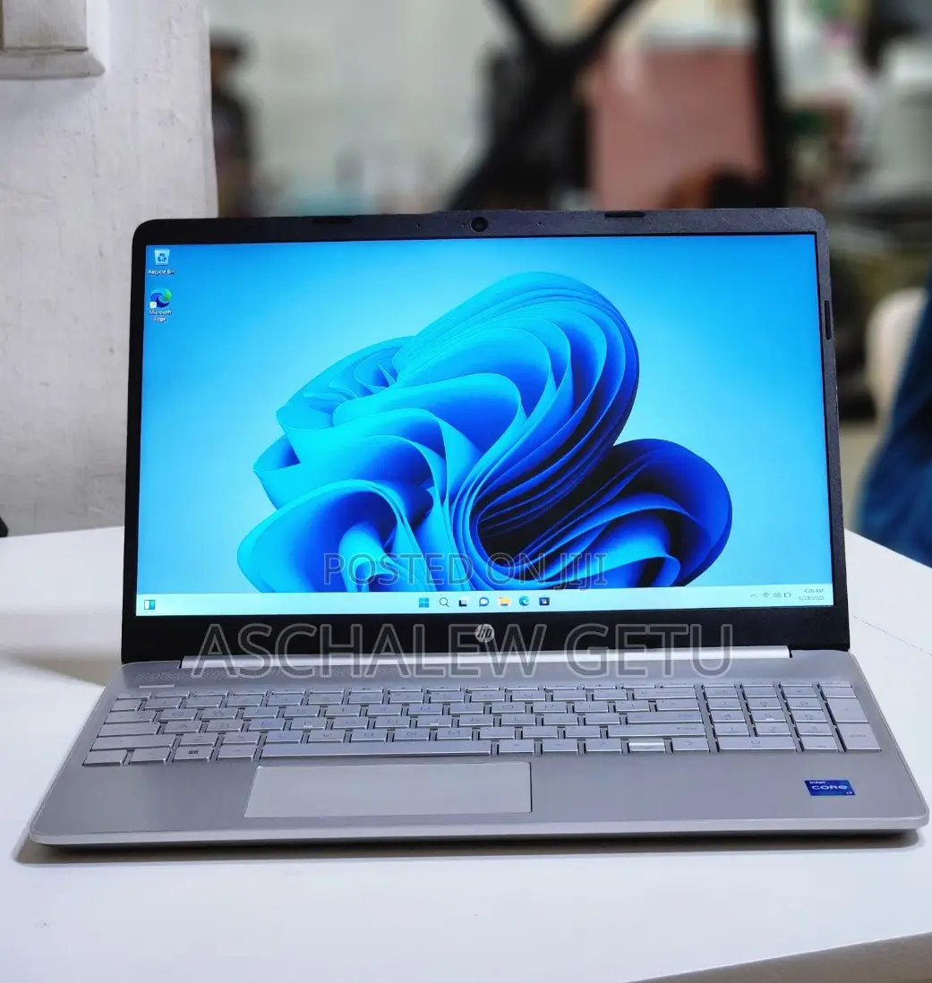 New Laptop HP Stream Notebook 16GB Intel Core I7 SSD 512GB