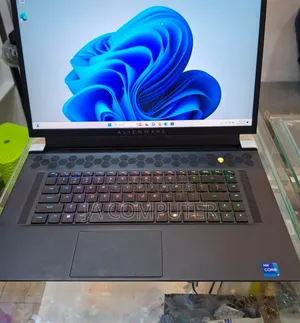 New Laptop Alienware M17x R2 32GB Intel Core I7 SSD 1T