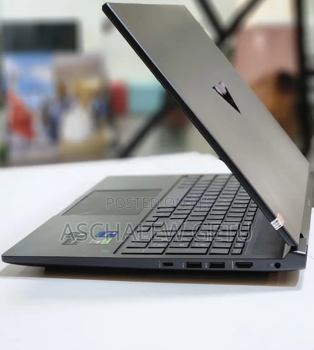 New Laptop HP Victus 15 16GB Intel Core I7 SSD 1T